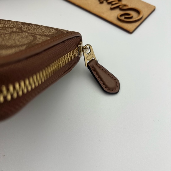 Coach Rowan Satchel And Matching Wallet - Picture 5 of 12